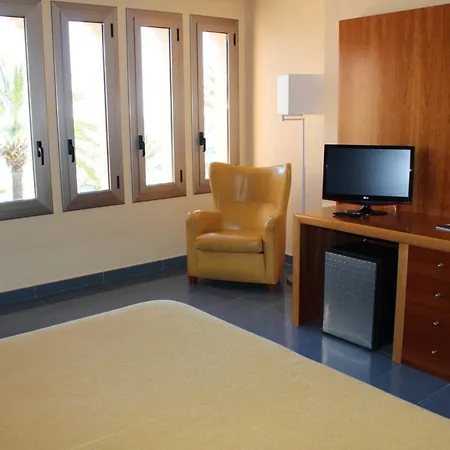 فندق Sercotel Kalma سيدجيس