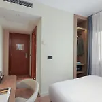 Kalma Hotel