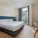 Kalma Hotel 4*